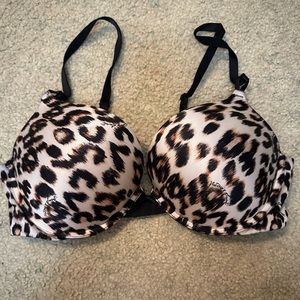 VS Bombshell Plunge Bra